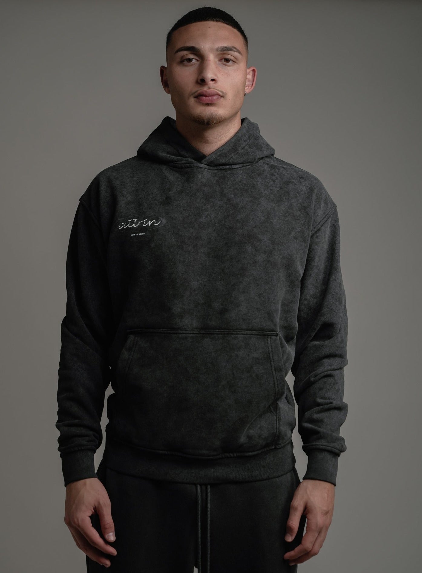NOW OR NEVER HOODIE - WASHED GREY