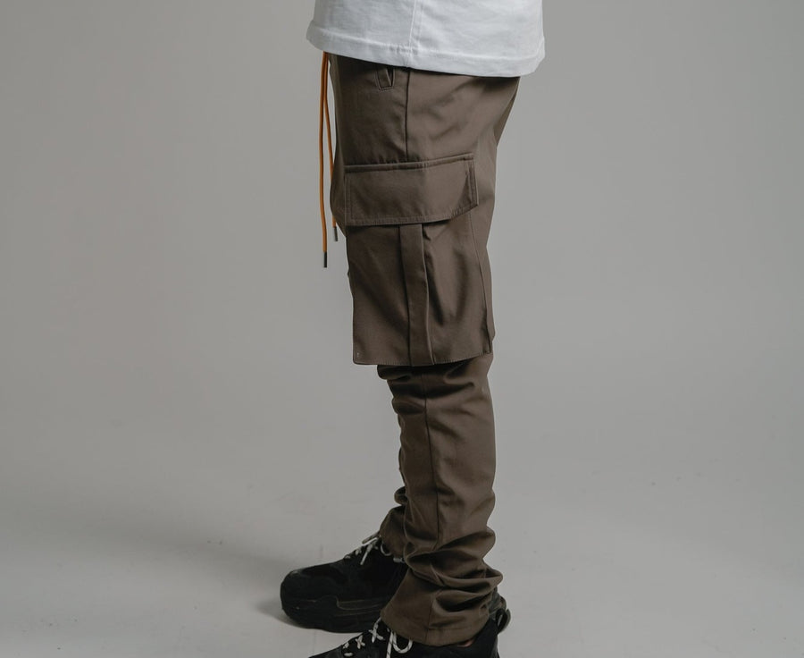 MONOGRAM CARGO PANTS - BROWN