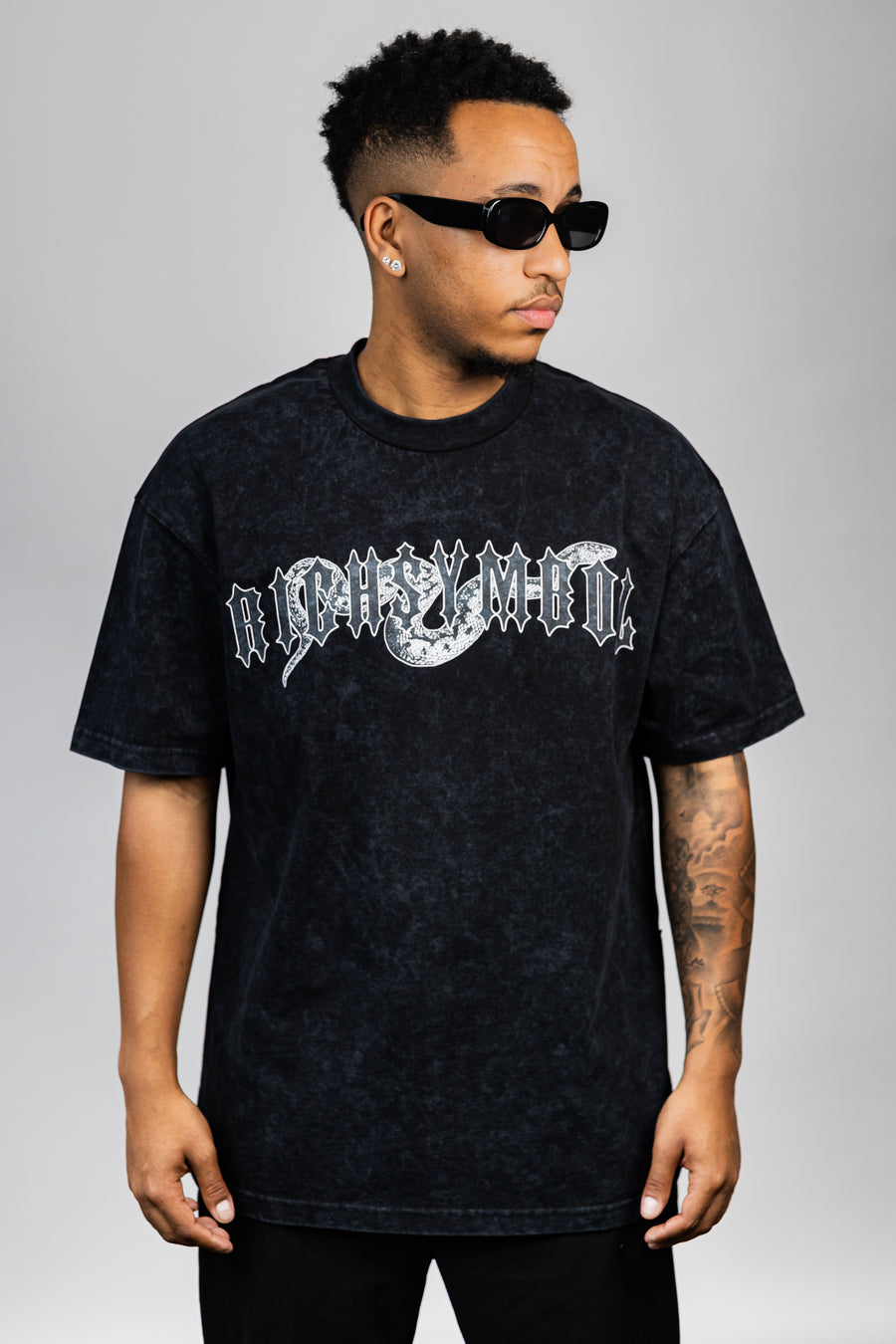 SNAKE T-SHIRT - WASHED BLACK